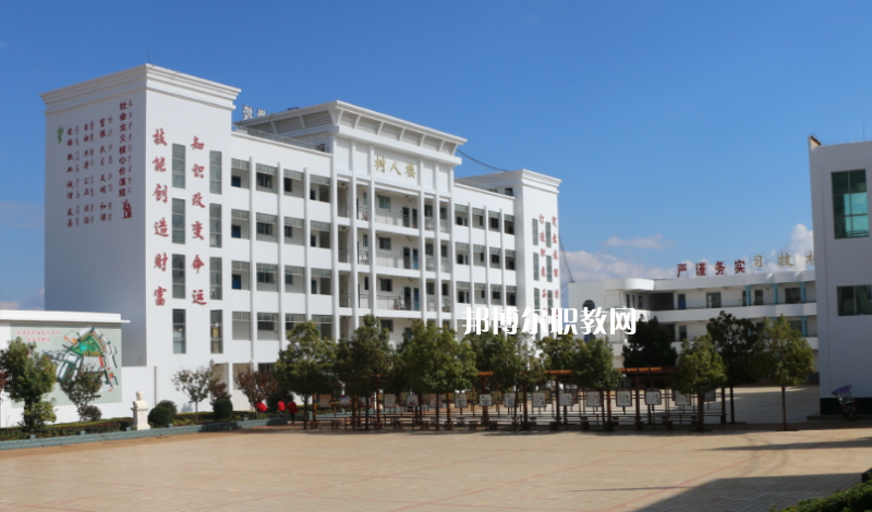 鹽源縣職業(yè)中學(xué)怎么樣、好不好