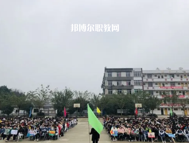 瀘州天宇中等職業(yè)技術(shù)學(xué)校2022年學(xué)費(fèi)、收費(fèi)多少