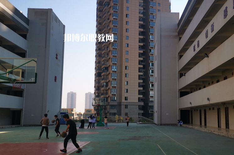 南寧賽口職業(yè)技術(shù)學(xué)校2022年學(xué)費(fèi)、收費(fèi)多少