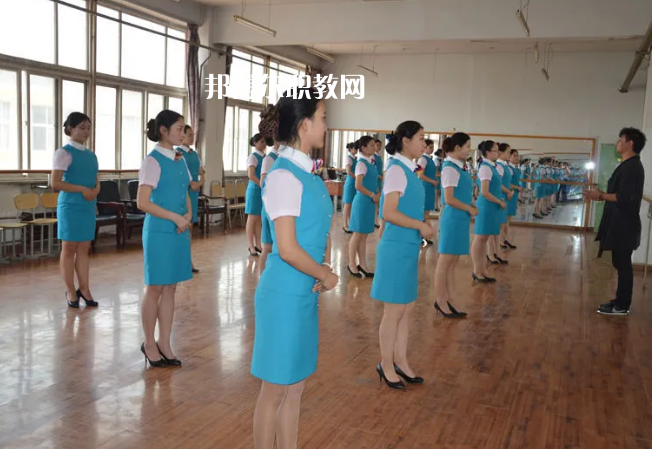廊坊華航航空學(xué)校2022年報名條件、招生要求、招生對象