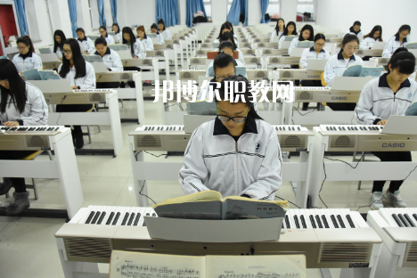 保定幼兒師范高等?？茖W校2022年報名條件、招生要求、招生對象