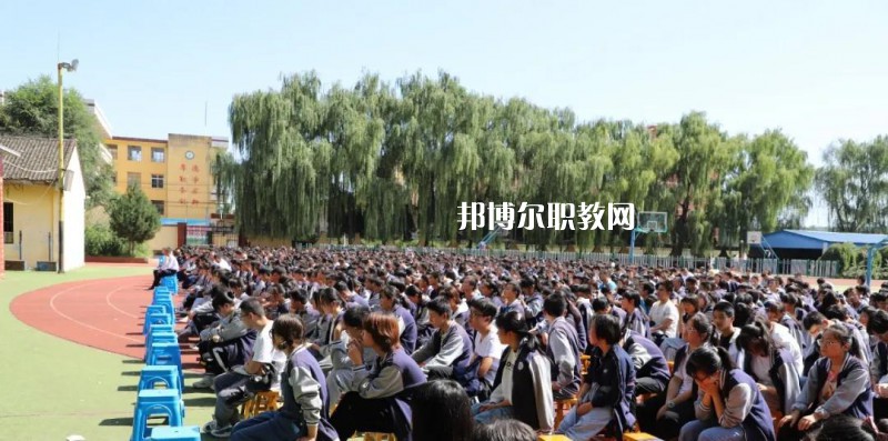 隴縣職業(yè)教育中心2022年報名條件、招生要求、招生對象