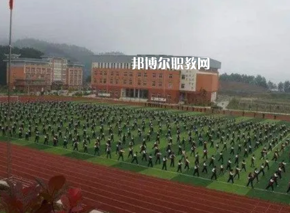 云南貿(mào)易經(jīng)濟學(xué)校2022年報名條件、招生要求。招生對象