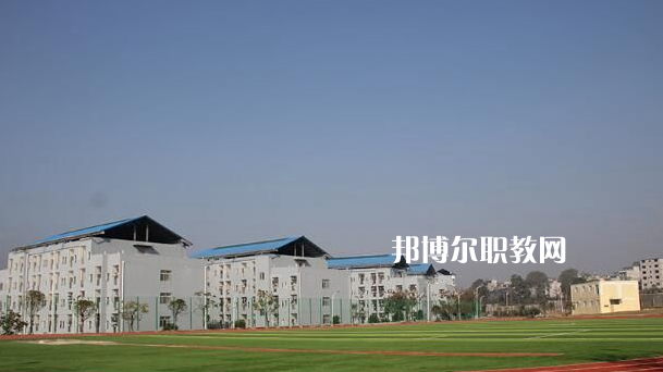 貴州興仁民族職業(yè)技術(shù)學(xué)校2022年學(xué)費(fèi)、收費(fèi)多少