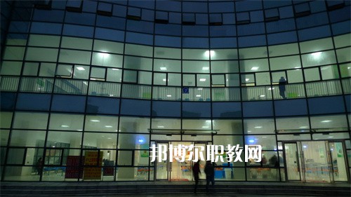 鎮(zhèn)江技師學(xué)院2022年學(xué)費(fèi)、收費(fèi)多少