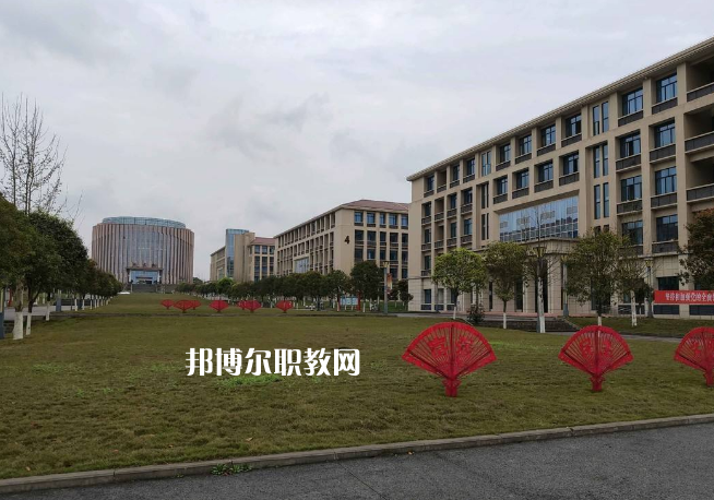 瀾滄縣職業(yè)高級(jí)中學(xué)2022年招生錄取分?jǐn)?shù)線(xiàn)