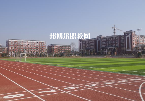 富寧縣民族職業(yè)高級中學2022年學費、收費多少