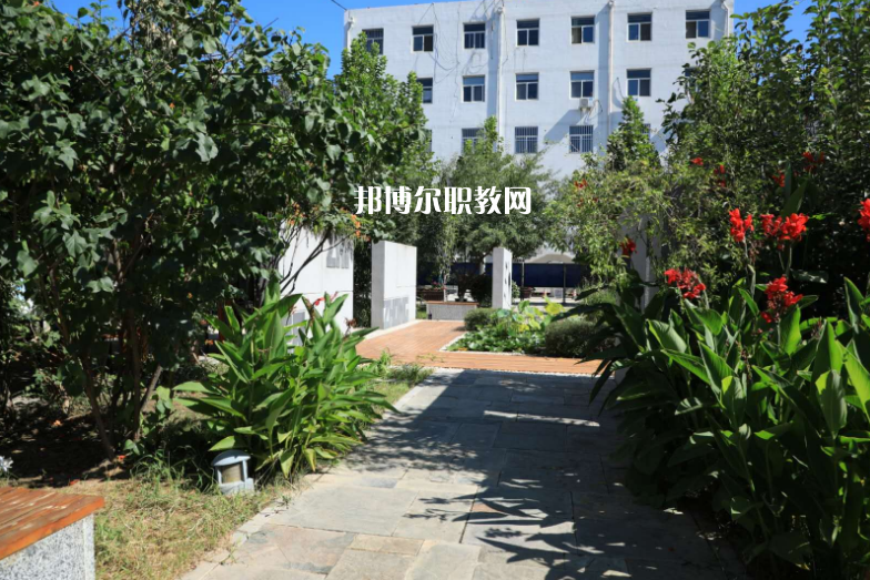 保定市第二職業(yè)中學(xué)2022年學(xué)費、收費多少
