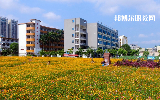 廣西欽州農(nóng)業(yè)學(xué)校2022年報(bào)名條件、招生要求、招生對(duì)象