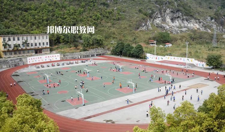河池衛(wèi)生學校2022年報名條件、招生要求、招生對象