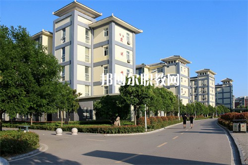 亳州中藥科技學(xué)校2022年報(bào)名條件、招生要求、招生對(duì)象