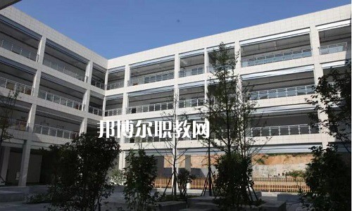 黃山旅游管理學(xué)校2022年報(bào)名條件、招生要求、招生對(duì)象