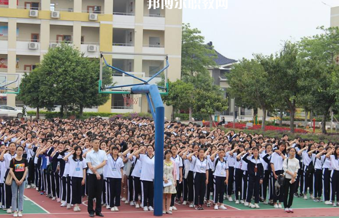 揭陽(yáng)衛(wèi)生學(xué)校2022年報(bào)名條件、招生要求、招生對(duì)象
