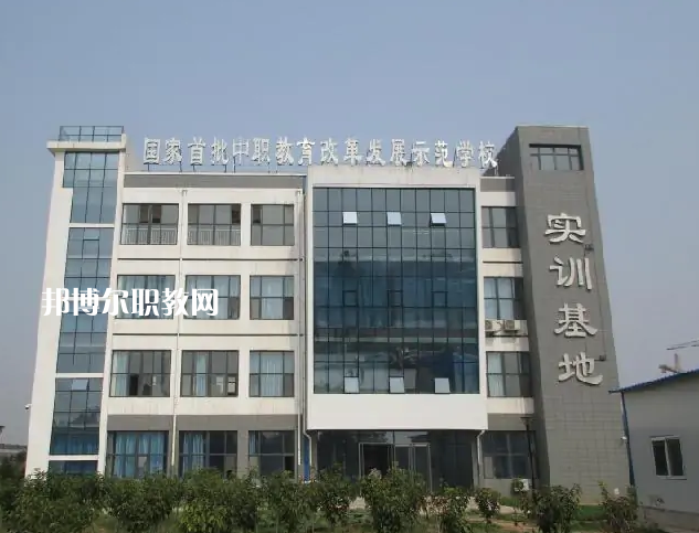 邢臺現(xiàn)代職業(yè)學(xué)校2022年報名條件、招生要求、招生對象