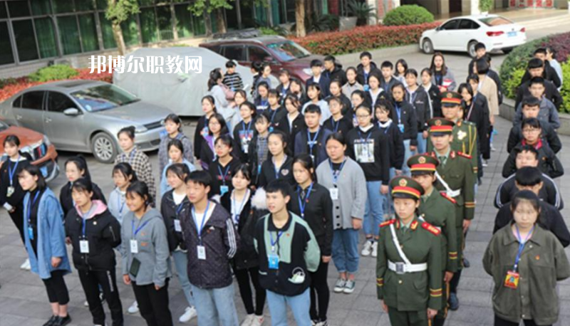 四川省達(dá)州財(cái)貿(mào)學(xué)校2022年報(bào)名條件、招生要求、招生對象