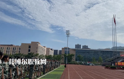 曲靖麒麟職業(yè)技術(shù)學(xué)校2022年報名條件、招生要求、招生對象