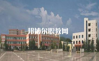 四川省射洪縣職業(yè)中專學校2022年報名條件、招生要求、招生對象