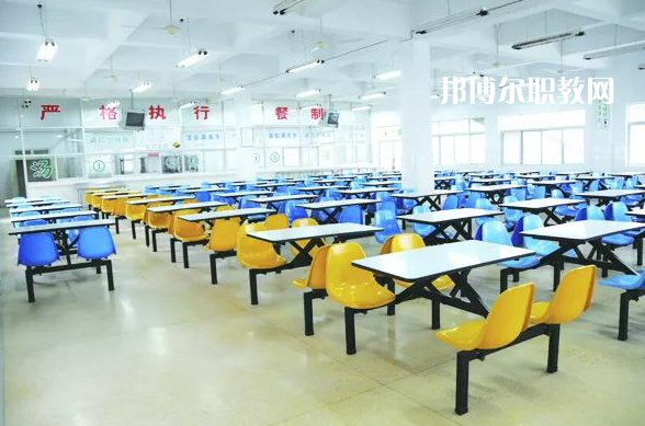 玉環(huán)中等職業(yè)技術(shù)學校2022年宿舍條件