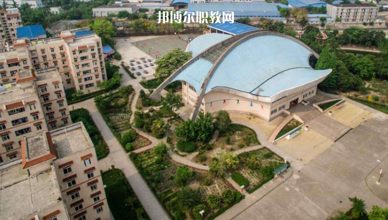 成都中醫(yī)藥大學附院針灸學校龍泉校區(qū)2022年學費、收費多少