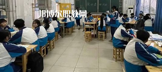 四川瀘州市江南職業(yè)中學(xué)校2022年報(bào)名條件、招生要求、招生對(duì)象