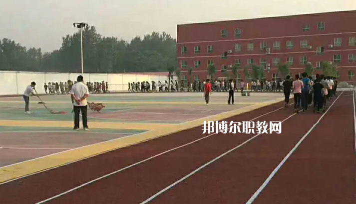 鄭州軟件應(yīng)用中等專業(yè)學校2022年招生辦聯(lián)系電話