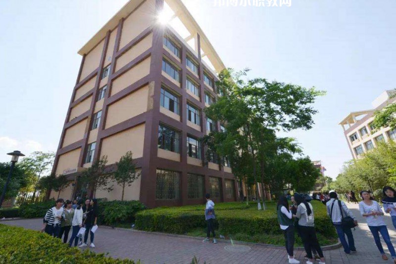 云南商務(wù)職業(yè)學(xué)院2022年報(bào)名條件、招生要求、招生對(duì)象