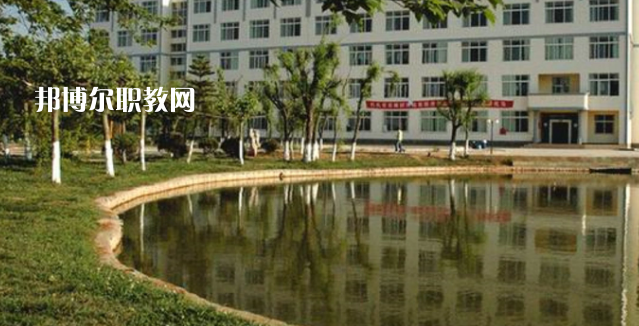 昆明藝術(shù)職業(yè)學(xué)院2022年學(xué)費、收費多少