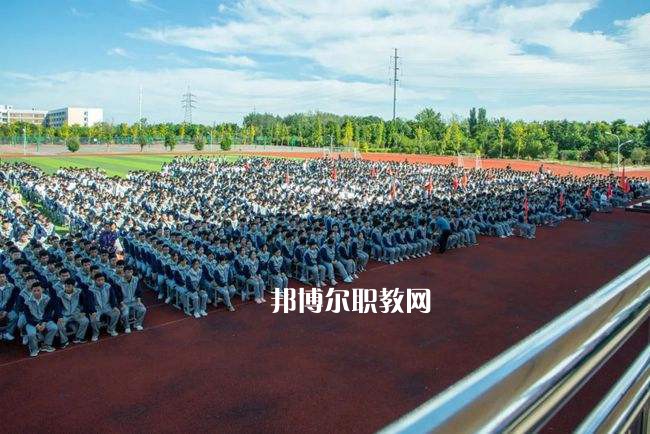南陽市電子中等專業(yè)學(xué)校2022年學(xué)費(fèi)、收費(fèi)多少