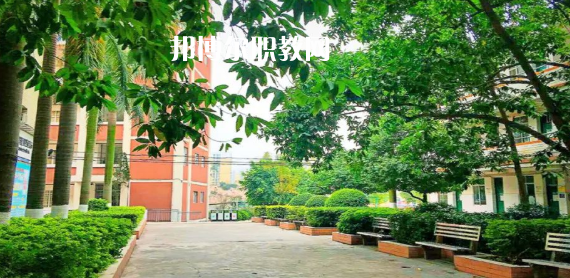 廣西工貿(mào)高級(jí)技工學(xué)校2022年報(bào)名條件、招生要求、招生對(duì)象