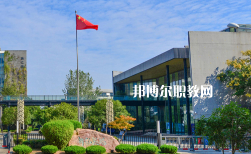 武漢藝術(shù)學(xué)校2022年報名條件、招生要求、招生對象