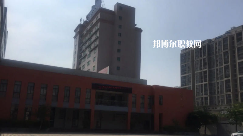 清遠(yuǎn)市英德華粵藝術(shù)學(xué)校2022年怎么樣、好不好