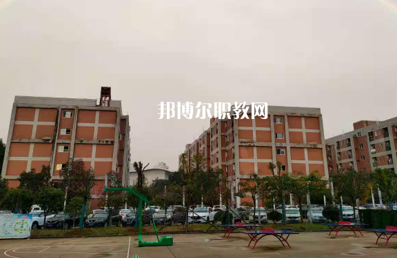 武漢凡谷電子職業(yè)技術(shù)學(xué)校2022年報(bào)名條件、招生要求、招生對象