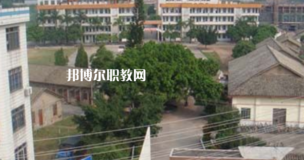 容縣職業(yè)中等專(zhuān)業(yè)學(xué)校2022年招生辦聯(lián)系電話
