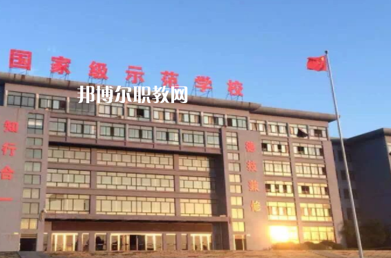 湘潭市工業(yè)貿易中等專業(yè)學校