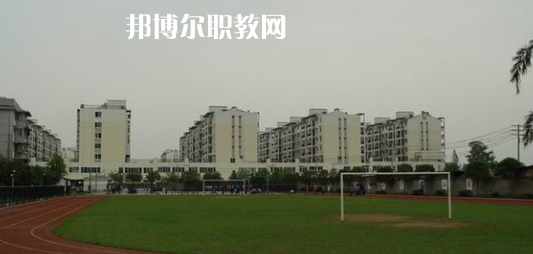 廣西2023年初中生技校和中專(zhuān)有什么區(qū)別