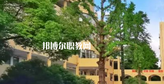 寧波市職教中心學(xué)校地址在哪里，哪個(gè)地區(qū)，哪個(gè)城市?