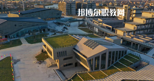 臺(tái)州第一技師學(xué)院地址在哪里，哪個(gè)地區(qū)，哪個(gè)城市?