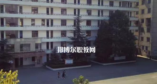 衡陽(yáng)市瀟湘衛(wèi)生中等專業(yè)學(xué)校2023年學(xué)費(fèi)、收費(fèi)多少
