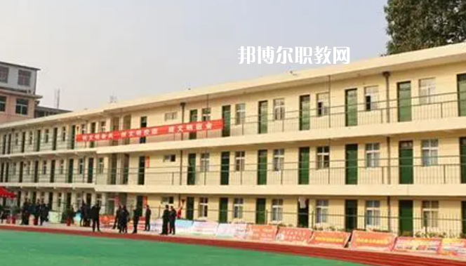陜西省商貿(mào)技工學(xué)校地址，乘車路線