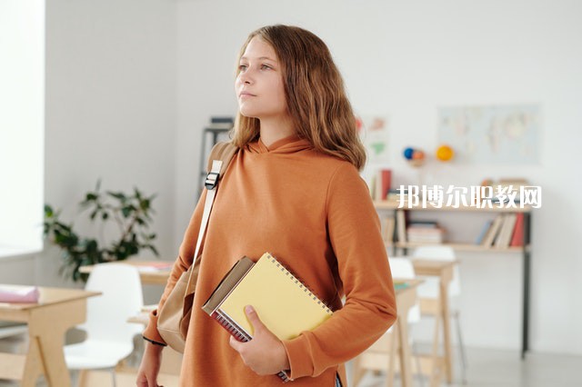 成都棠湖科學技術(shù)學校有哪些招生專業(yè)（2023年）