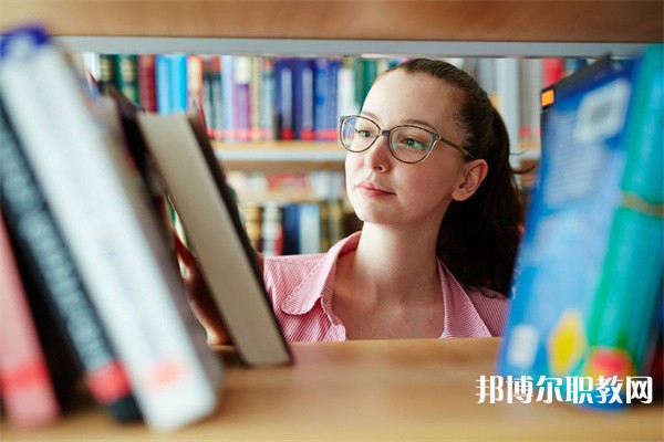 雙灤職教中心有哪些招生專(zhuān)業(yè)（2024年）