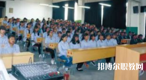 寶雞秦華職業(yè)技術(shù)學(xué)校怎么樣、好不好