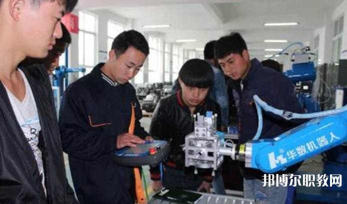 首鋼水城鋼鐵(集團)有限責任公司中等專業(yè)學校怎么樣、好不好