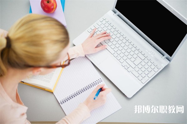 江蘇哪里的職業(yè)學(xué)校能讀人物形象設(shè)計(jì)專業(yè)