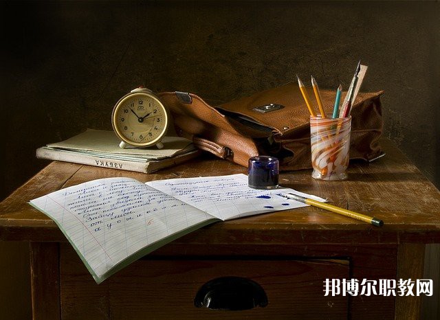 安徽哪里的中專學(xué)校能讀觀光農(nóng)業(yè)經(jīng)營專業(yè)
