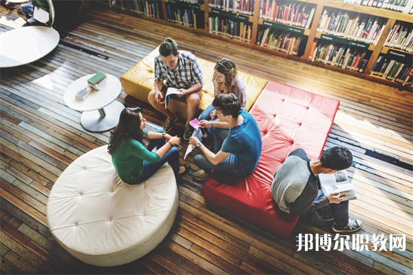 安徽哪里的中職學(xué)校能讀旅游服務(wù)與管理(中式烹飪、西式面點(diǎn))專業(yè)