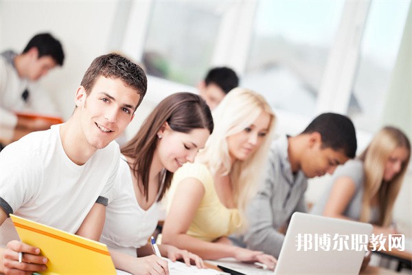 江西哪里的職業(yè)中學能讀舞蹈表演專業(yè)