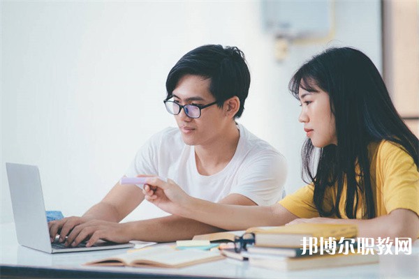 江西哪里的中職學校能讀計算機網(wǎng)絡應用(大數(shù)據(jù)信息處理方向)專業(yè)