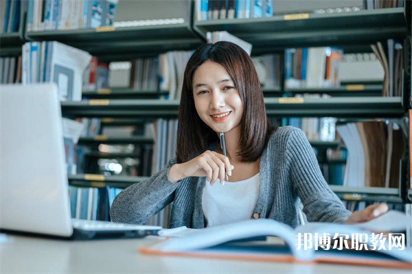 江西哪里的職業(yè)學校能讀醫(yī)學檢驗專業(yè)