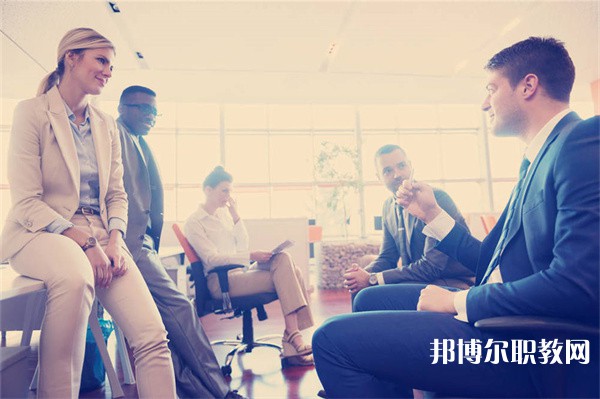 山東哪里的中專學(xué)校能讀護理專業(yè)